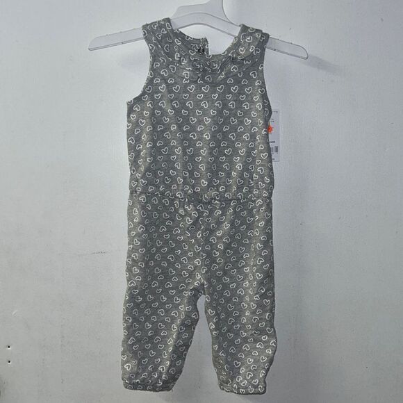 6m Nwt carters heart one piece - Picture 1 of 2